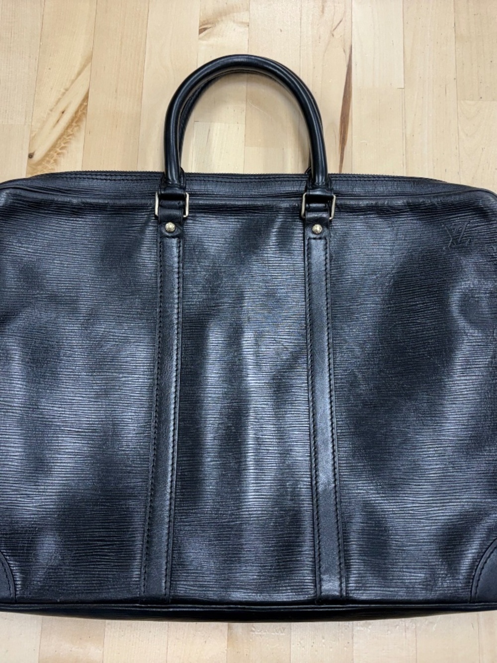 Vintage 1980’s Louis Vuitton Briefcase Epi Leather Black - Picture 14 of 15